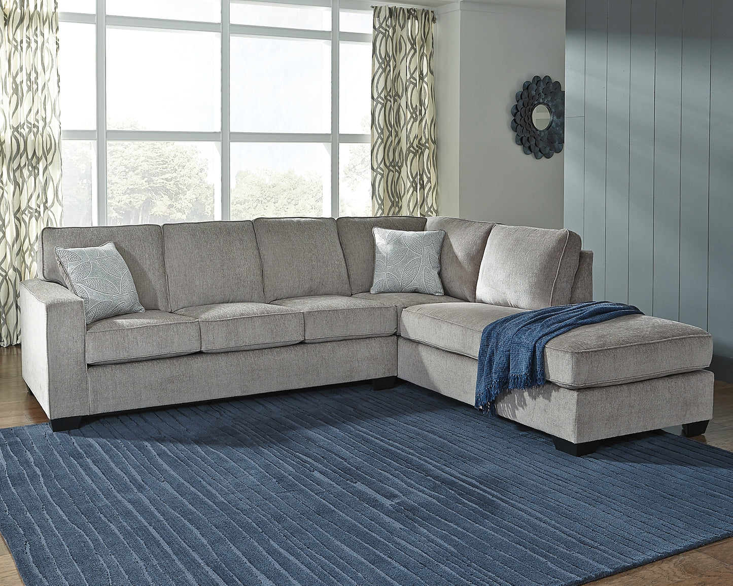 Altari 2-Piece Sectional with Chaise