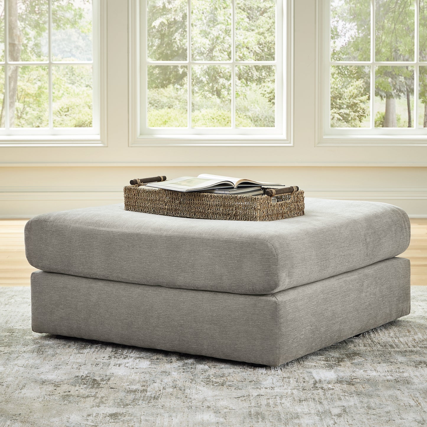 Avaliyah 4-Piece Sectional with Ottoman